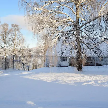 Gorgeous In Vestsida With House Sea View Holiday home Hov (Oppland)