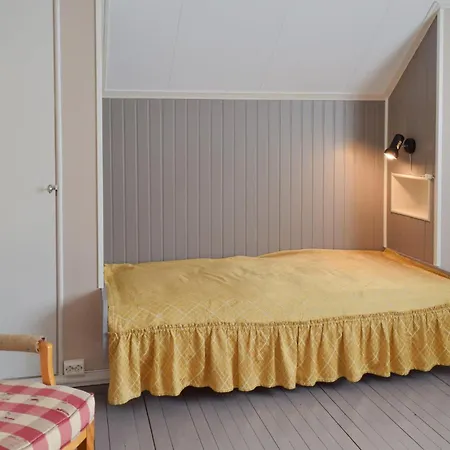 Gorgeous In Vestsida With House Sea View Hov (Oppland)