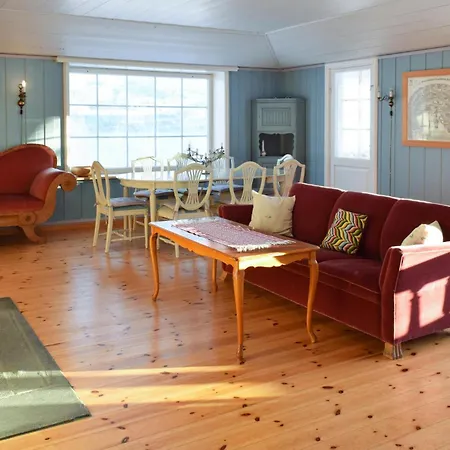 Holiday home Gorgeous In Vestsida With House Sea View *